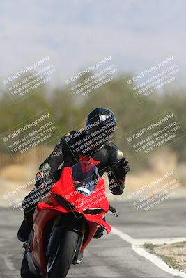 media/Oct-25-2025-Race Pace (Sat) [[47cce5476f]]/Non Verified (1st 20 Minutes of Every Hour)/5-Track Exit (1120am)/